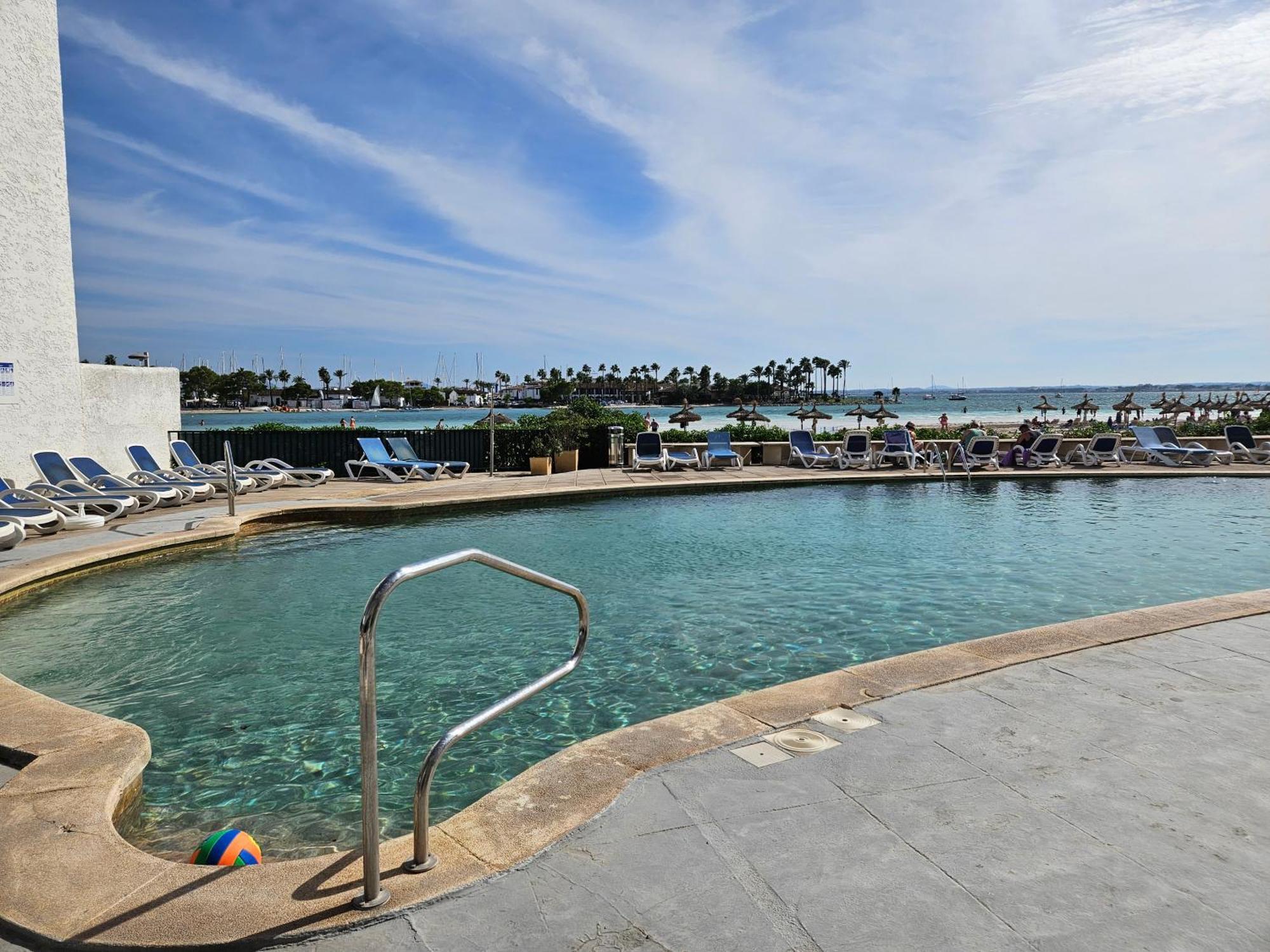 Carabela Port de Alcudia (Mallorca) Exterior foto